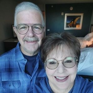 Meet your Posher, Claudia